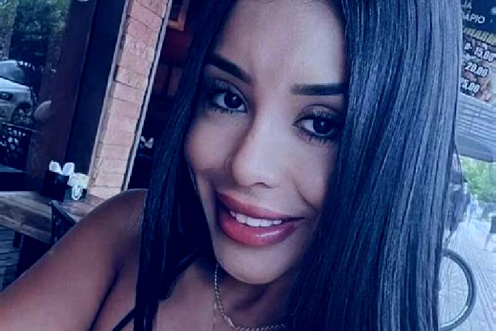 Mia, 29 — Escort in Vilhena, Brazil