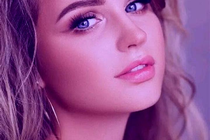 Mia, 30, a dark blonde blue-eyed caucasian companion based in Colotlan. Offering Duos, GFE, Couples, Overnight. Available for incall and outcall, day and eve...