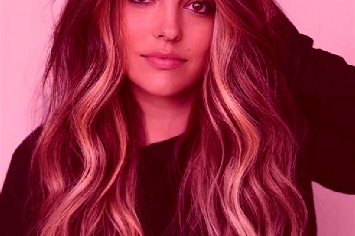 Mia, 30, a dark blonde brown-eyed european companion based in Glamsbjerg. Offering Domination, Deep French Kissing, Travel Companion, Prostate Massage. Avail...