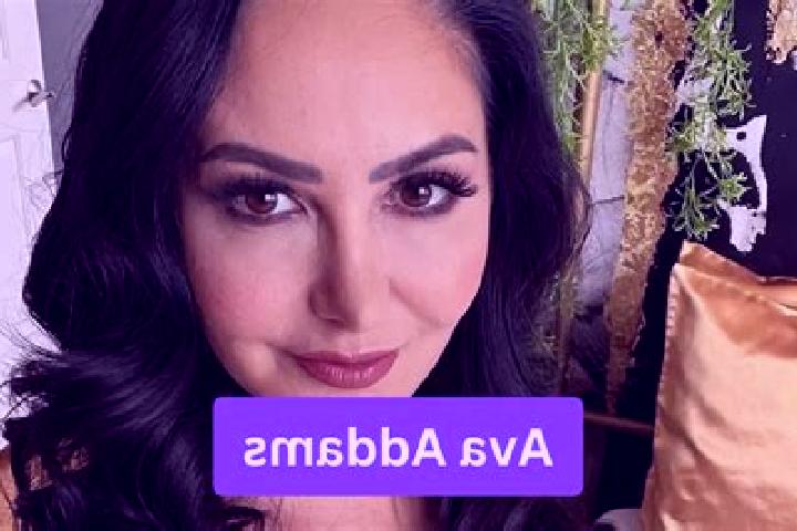 Mia, 30 — Escort in Ban Acholaosa, Laos