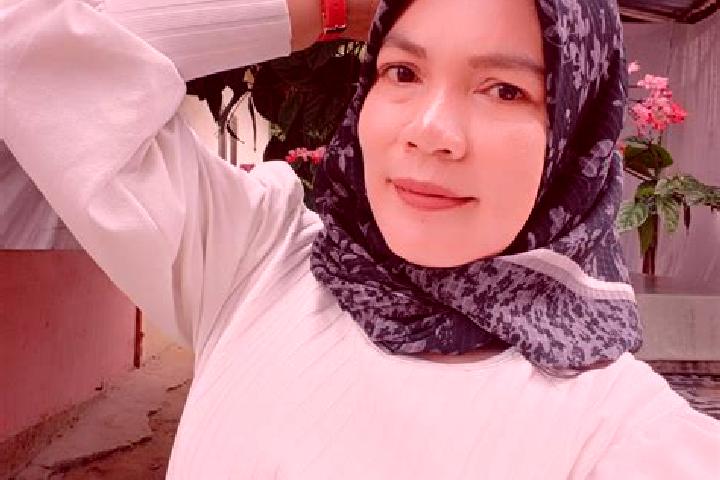Mia, 30 — Escort in Bangkinang, Indonesia