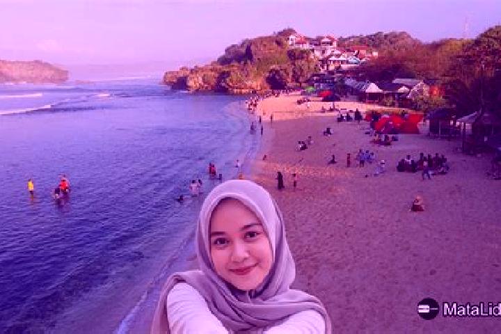 Mia, 30 — Escort in Kabongan Kidul, Indonesia