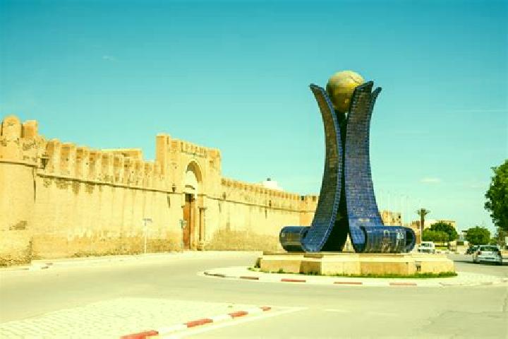 Mia, 30 — Escort in Kairouan, Tunisia
