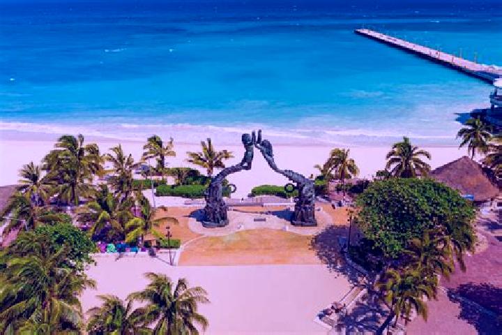 Mia, 30 — Escort in La Playa, Mexico
