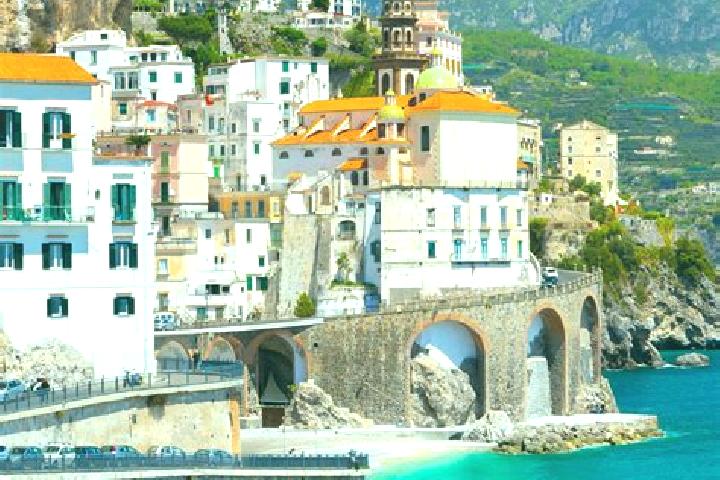Mia, 30 — Escort in Rondanina, Italy