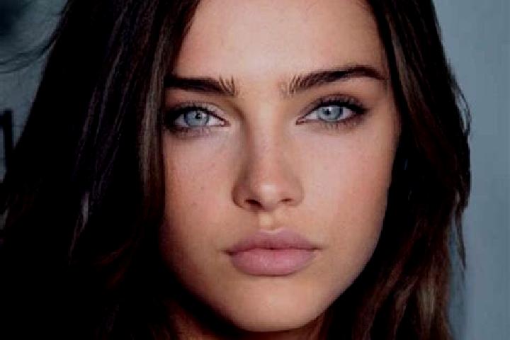 Mia, 31, a brunette green-eyed asian companion based in Hoppegarten. Offering A-Level, Roleplay, Prostate Massage, Party Girl, Deep French Kissing. Available...