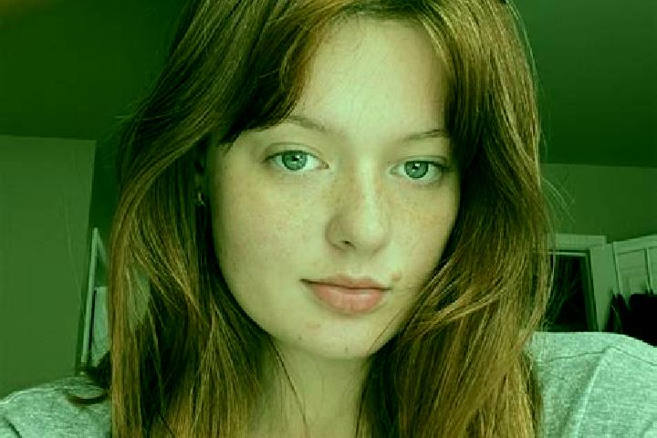 Mia, 31, a red amber-eyed caucasian companion based in Grabowiec. Offering Couples, A-Level, Striptease, Roleplay, Dinner Date. Available for incall and outc...