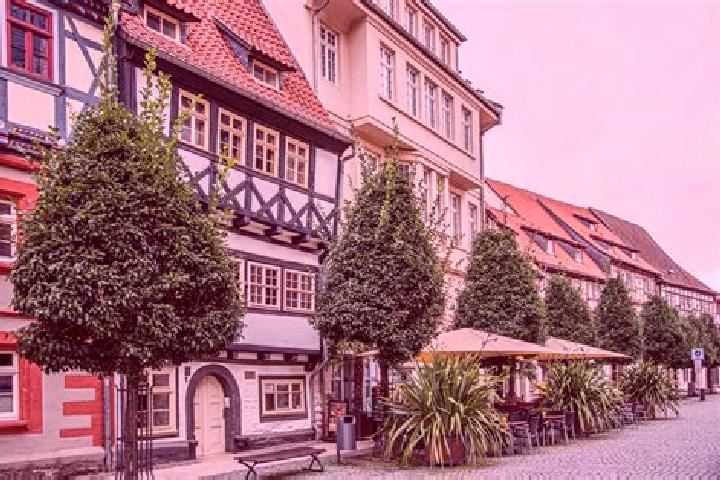 Mia, 31 — Escort in Bad Langensalza, Germany