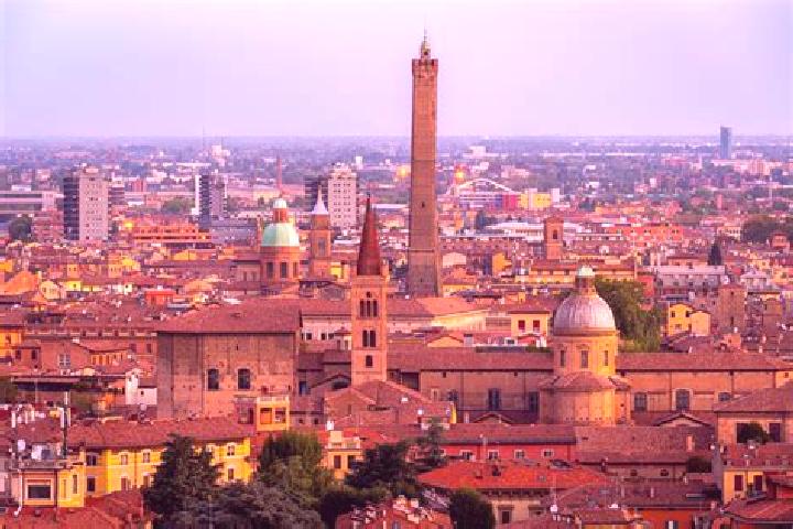 Mia, 31 — Escort in Granarolo, Italy