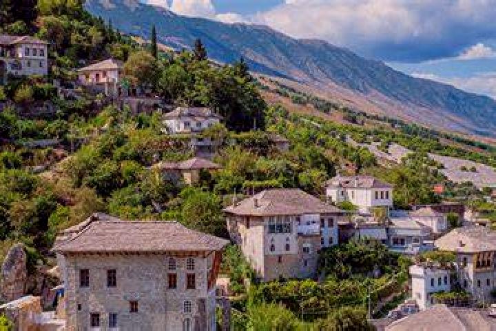 Mia, 31 — Escort in Kalis, Albania