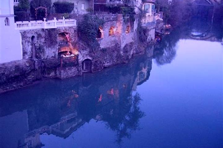 Mia, 31 — Escort in Ponte San Pietro, Italy