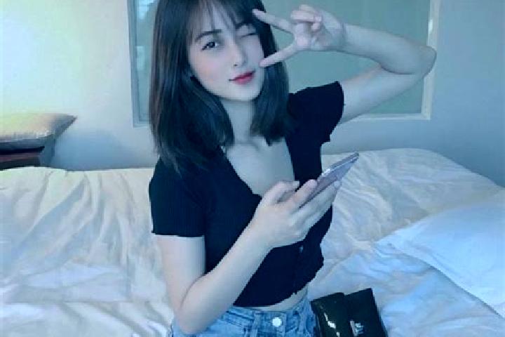 Mia, 31 — Escort in Rawang, Malaysia