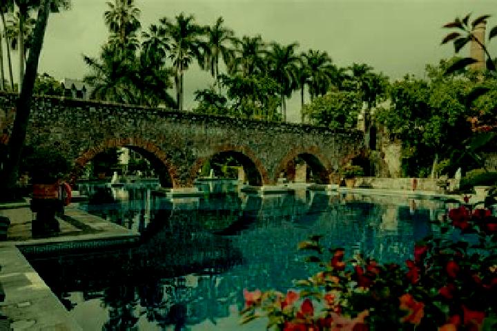 Mia, 31 — Escort in San Jose Acoculco, Mexico