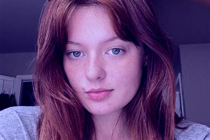 Mia, 32, a auburn grey-eyed caucasian companion based in South Dennis. Offering Prostate Massage, GFE, Girlfriend Experience. Available for incall and outcal...