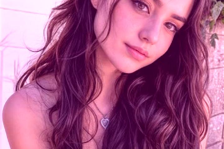 Mia, 32, a black hazel-eyed middle eastern companion based in Cuautitlan Izcalli. Offering Deep French Kissing, Duos, Couples. Available for incall and outca...