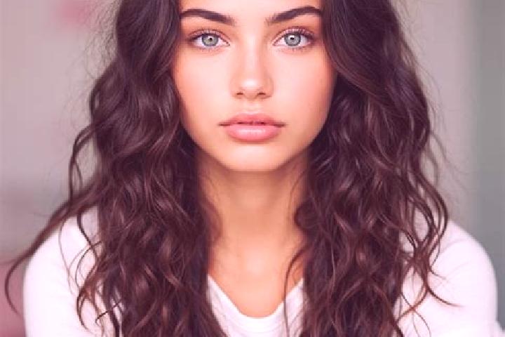 Mia, 32, a brunette green-eyed mediterranean companion based in Bandar. Offering A-Level, Domination, Tantra, OWO. Available for incall and outcall, day and ...