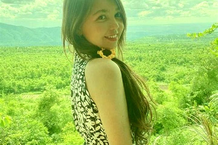 Mia, 32, a brunette green-eyed middle eastern companion based in Pyin Oo Lwin. Offering Girlfriend Experience, Massage, GFE. Available for incall and outcall...