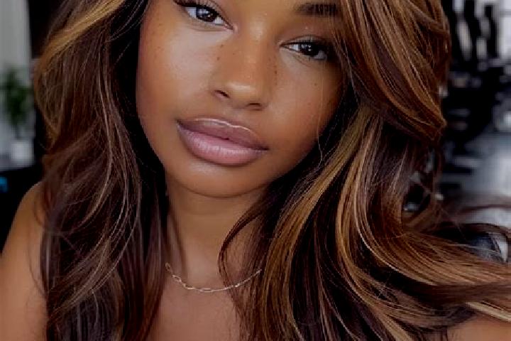 Mia, 32, a dark blonde brown-eyed mixed companion based in Guessing. Offering BDSM, Girlfriend Experience, Party Girl, Fetish. Available for incall and outca...
