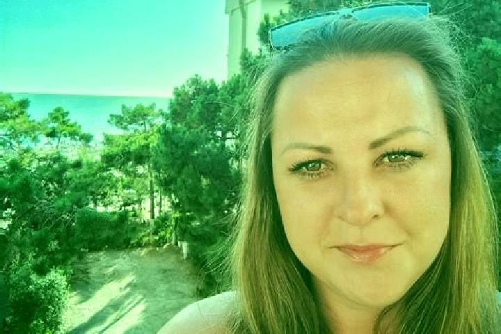 Mia, 32 — Escort in Celarevo, Serbia