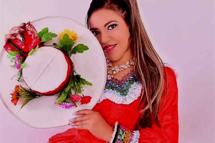 Mia, 32 — Escort in Huacchis, Peru