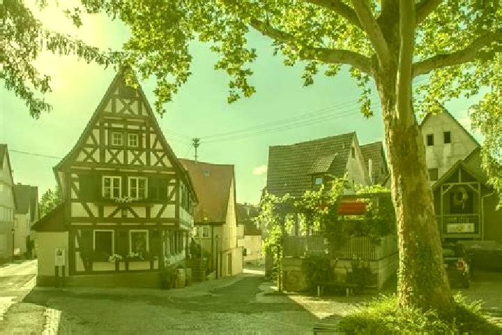 Mia, 32 — Escort in Lauffen am Neckar, Germany