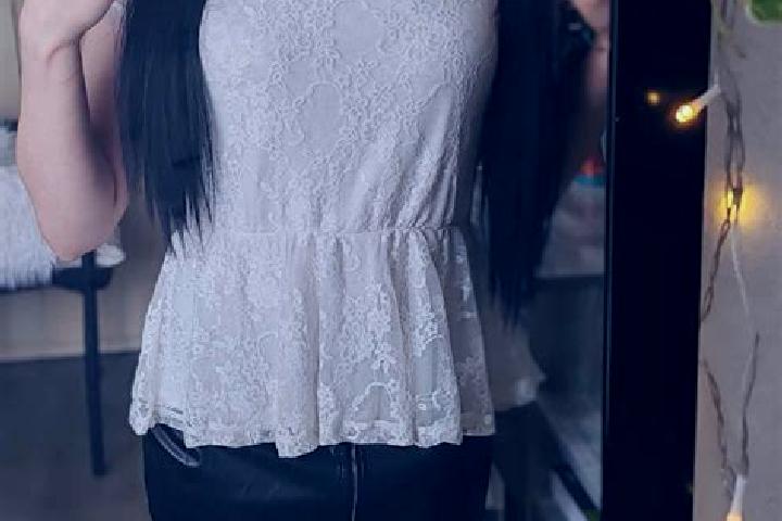 Mia, 32 — Escort in Oleksovice, Czech Republic