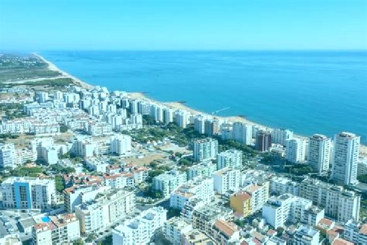 Mia, 32 — Escort in Quarteira, Portugal