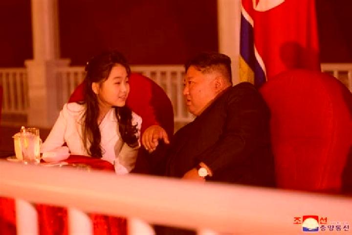 Mia, 32 — Escort in Rajin, North Korea