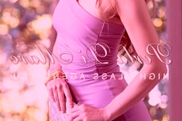 Mia, 32 — Escort in Saint-Marc, Belgium