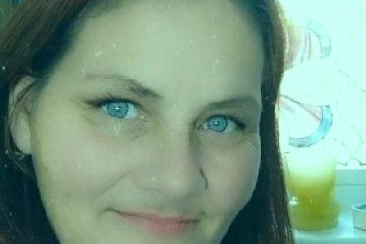 Mia, 33, a red grey-eyed european companion based in Leki Szlacheckie. Offering OWO, Travel Companion, Dinner Date, Girlfriend Experience. Available for inca...