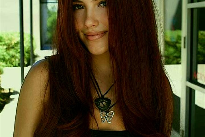 Mia, 34, a auburn dark-eyed mixed companion based in Grancona. Offering Roleplay, GFE, Tantra, Massage. Available for incall and outcall, day and evening dates.