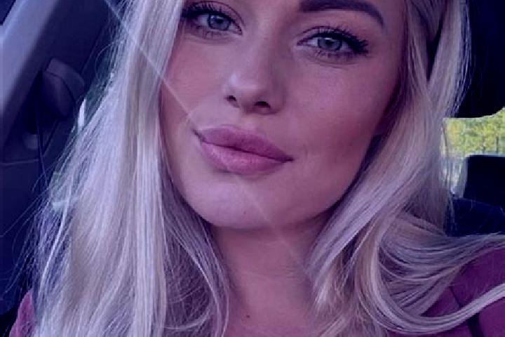Mia, 34, a blonde hazel-eyed european companion based in Ettenstatt. Offering Prostate Massage, BDSM, Overnight. Available for incall and outcall, overnight ...