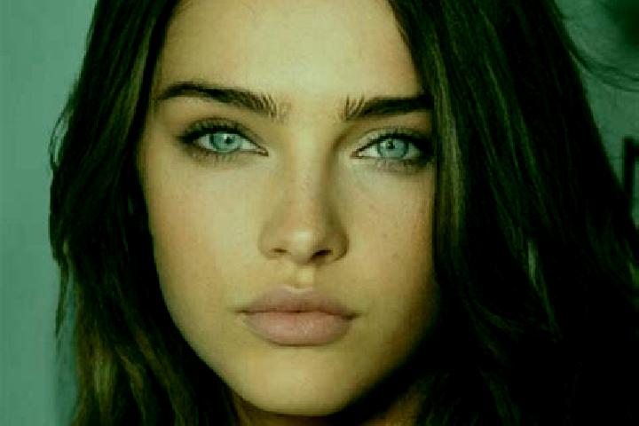 Mia, 34, a brunette amber-eyed caucasian companion based in Guamini. Offering Girlfriend Experience, A-Level, Domination. Available for incall and outcall, d...