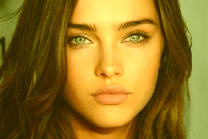 Mia, 34, a brunette dark-eyed slavic companion based in Agua Escondida (Santa Cruz Agua Escondida). Offering Girlfriend Experience, Tantra, Roleplay, Prostat...
