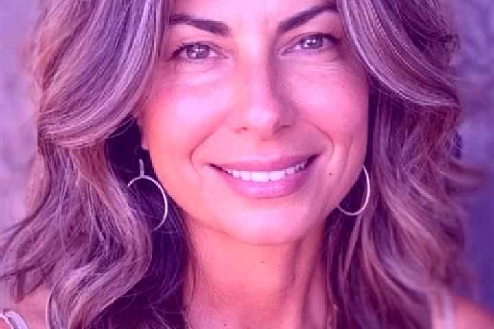 Mia, 34, a brunette grey-eyed ebony companion based in Khash. Offering Deep French Kissing, Erotic Massage, 69, Tantra, Dinner Date. Available for incall and...