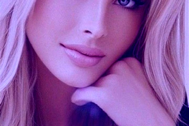 Mia, 34, a dark blonde blue-eyed ebony companion based in Marcelino Vieira. Offering BDSM, OWO, Travel Companion, Party Girl, Striptease. Available for incal...