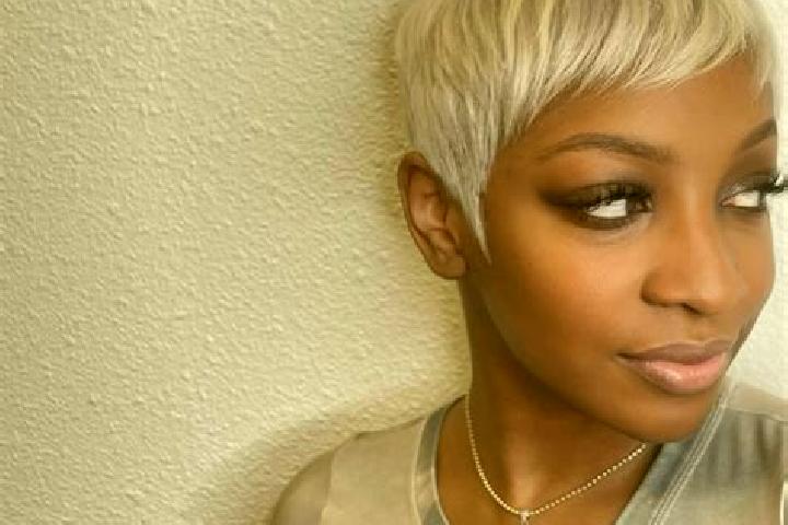 Mia, 34, a platinum blonde amber-eyed ebony companion based in Monserrato. Offering BDSM, CIM, Fetish, Duos. Available for incall and outcall, day and evenin...