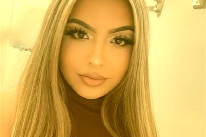 Mia, 34, a red blue-eyed mixed companion based in Radomlje. Offering 69, Dinner Date, Travel Companion, Erotic Massage, Fetish. Available for incall and outc...