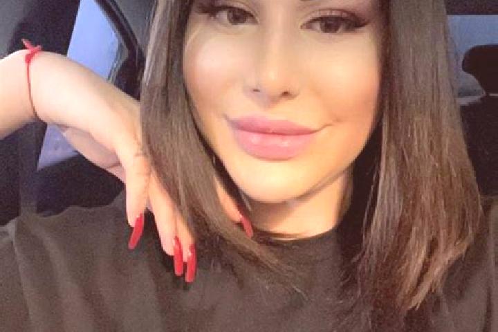 Mia, 34 — Escort in Baku, Azerbaijan