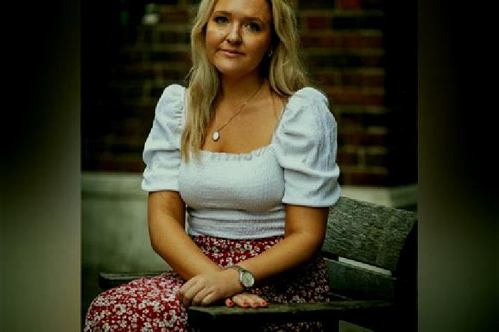 Mia, 34 — Escort in Hunmanby, United Kingdom