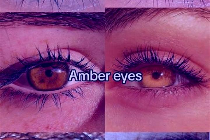 Mia, 35, a chestnut amber-eyed middle eastern companion based in Chicoral. Offering Couples, A-Level, OWO, Deep French Kissing. Available for incall and outc...