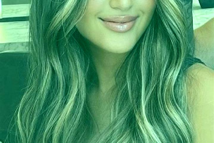 Mia, 35, a dark blonde brown-eyed indian companion based in Escamps. Offering Travel Companion, GFE, Domination, Fetish, Party Girl. Available for incall and...