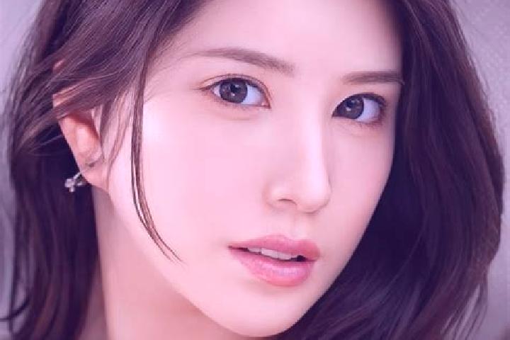 Mia, 35 — Escort in Imaricho-ko, Japan