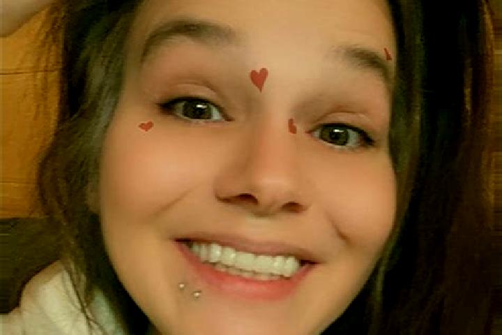 Mia, 35 — Escort in Laytonville, United States