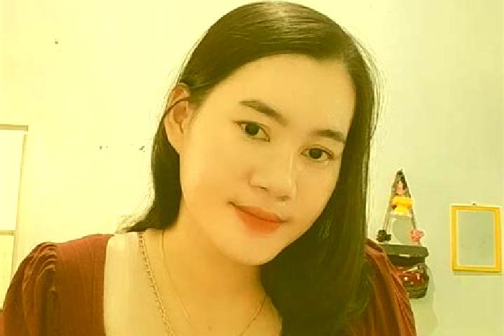 Mia, 35 — Escort in Sekadau, Indonesia