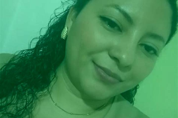 Mia, 35 — Escort in Uttoxeter, United Kingdom