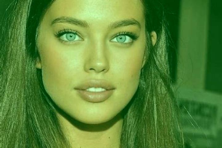 Mia, 36, a chestnut green-eyed caucasian companion based in Caumont-l Evente. Offering Tantra, Dinner Date, CIM, Erotic Massage, GFE. Available for incall an...