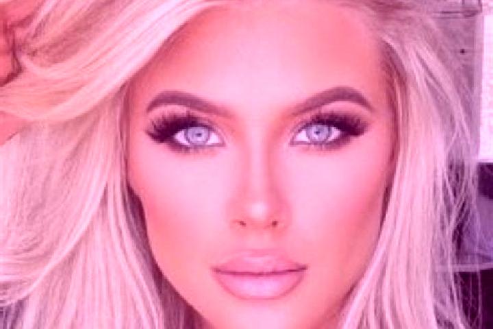 Mia, 36, a platinum blonde amber-eyed ebony companion based in Runcu Mare. Offering Overnight, Party Girl, Girlfriend Experience, Deep French Kissing. Availa...