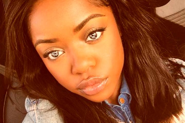 Mia, 36, a red blue-eyed ebony companion based in Dresano. Offering Striptease, Domination, 69. Available for incall and outcall, day and evening dates.