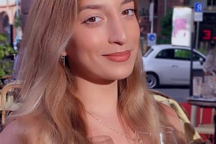Mia, 36 — Escort in Ellerstadt, Germany
